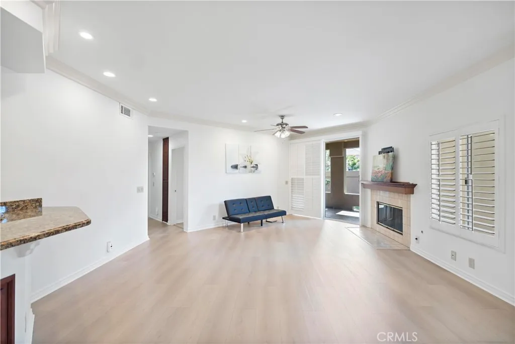 14 Scripps Aisle, Irvine, California 92612 home-pic-5